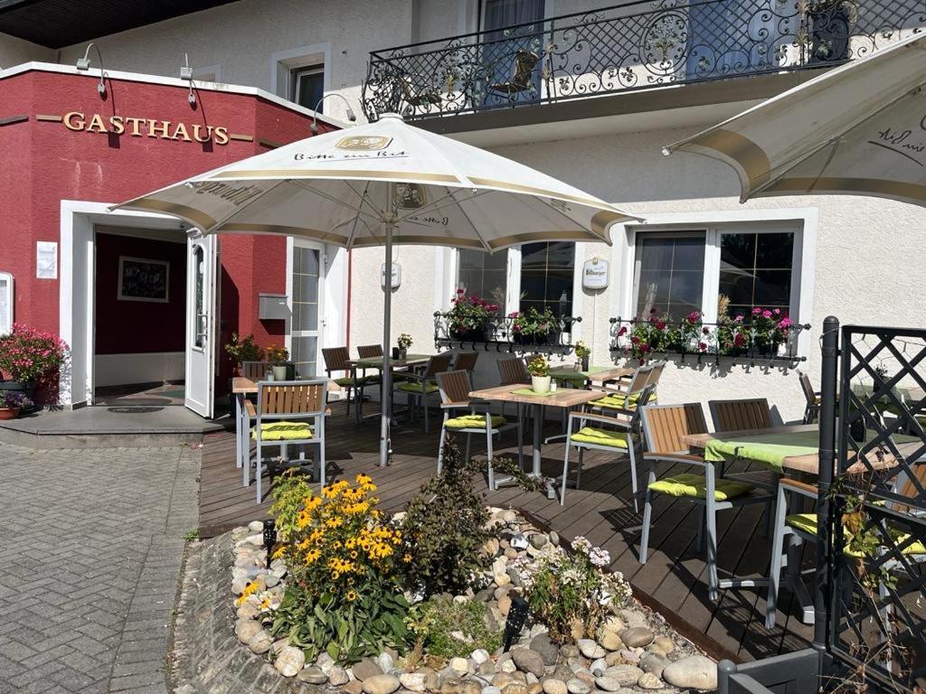 Gasthaus "Zur Alten Dorfschmiede" Metterich Extérieur photo