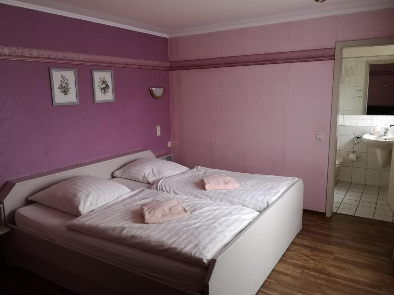 Gasthaus "Zur Alten Dorfschmiede" Metterich Extérieur photo